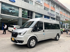 Ford transit 16c: Đường dài 8.000đ/km. City tour nội thành 1.500.000đ/km.