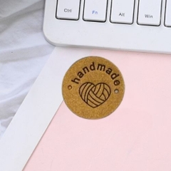 Tag da handmade hình tròn họa tiết trái tim
