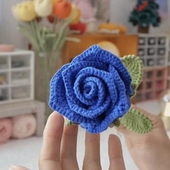DIY hoa hồng xanh dương