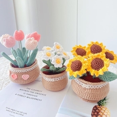 Chậu Hoa Len Để Bàn LYLYCRAFT Handmade Dùng Làm Đồ Decor Nhà Quà Tặng Tốt Nghiệp, Sinh Nhật, Ngày Lễ