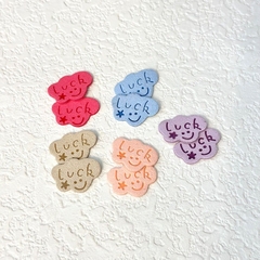 Phụ Kiện Đồ Handmade In Chữ Dập Nổi LYLYCRAFT, Tag Thủ Công Đính Kèm Dùng Trang Trí Khăn Len, Thú Bông, Móc Khoá Len