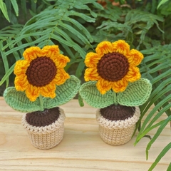 Chậu hoa hướng dương Mặt Cười LYLYCRAFT Làm Bằng Len Handmade Trang Trí Bàn Học, Bàn Làm Việc, Quà Tặng Các Dịp Lễ Tết