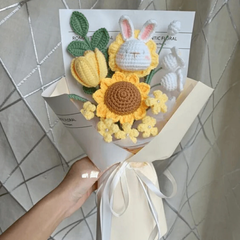Bó Hoa Hướng Dương Len Tốt Nghiệp Handmade LYLYCRAFT, Quà Tặng Tốt Nghiệp Dành Tặng Bạn Bè Người Yêu-02