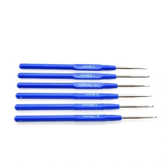 Set 8 Kim Móc Len Tay Cầm Bằng Nhựa Màu Xanh Dương Size Nhỏ Móc Thú, Khăn, Áo Len