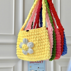 Túi Kẹp Nách Bằng Len Nhung Đũa, Túi Đeo Vai Len Nhiều Màu Kèm Bông Hoa Handmade Xinh Xắn