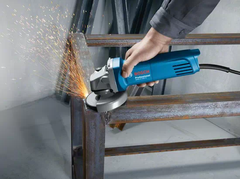MÁY MÀI 100MM, 710W (CÔNG TẮC ĐUÔI) BOSCH - GWS6-100S