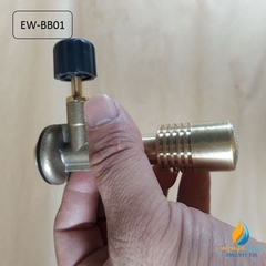 Đèn Bunsen Với Bình Gas Mini: Giải Pháp Để Điều Chỉnh Ngọn Lửa Chính Xác Trong Thí Nghiệm
