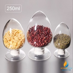 Chai Thủy Tinh Hình Nón 250ml: Công Cụ Không Thể Thiếu Trong Mỗi Phòng Thí Nghiệm