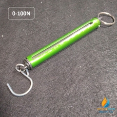 Lực kế khung thép giới hạn đo 0 đến 500N, cân cơ cầm tay loại 50 kg