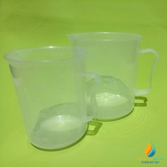 Cốc đong hóa chất, nhựa PP, có vạch chia, có tay cầm, dung tích 50ml