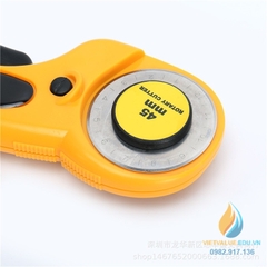 Dao cắt vải có con xoay