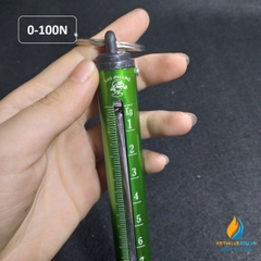 Lực kế khung thép giới hạn đo 0 đến 500N, cân cơ cầm tay loại 50 kg