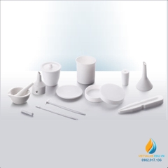Cốc nhựa PTFE có mỏ rót, có khả năng kháng axit và kiềm mạnh, dung tích 30ml