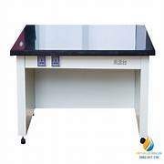 Bàn thí nghiệm có mặt bằng đá cẩm thạch 1000x750x800mm