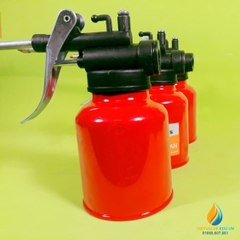 Bình xịt dầu máy công nghiệp, sơn đỏ, dung tích 250ml bình tra dầu