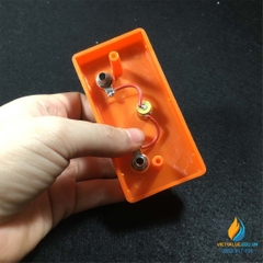Bóng đèn có đui gắn