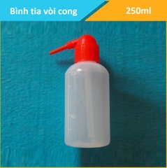 Bình tia nắp đỏ, vòi cong, dung tích 250ml, nhựa PP có vạch chia