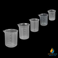 Ca đong hóa chất, bằng nhựa, có chia vạch, không có quai, có mỏ, 250ml