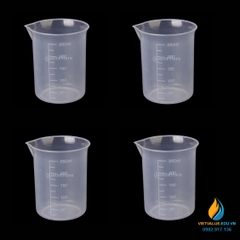 Ca đong hóa chất, bằng nhựa, có chia vạch, không có quai, có mỏ, 250ml