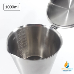 Ca Inox 304 có nắp, dung tích 1000ml, vạch chia, có quai, có cỏ rót