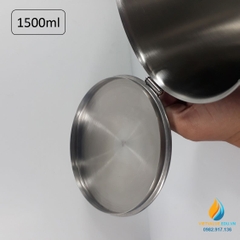 Ca Inox 304 có nắp, dung tích 1500ml, vạch chia, có quai, có cỏ rót