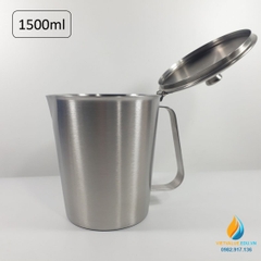 Ca Inox 304 có nắp, dung tích 1500ml, vạch chia, có quai, có cỏ rót