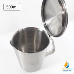 Ca Inox 304 có nắp, dung tích 500ml, vạch chia, có quai, có cỏ rót