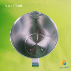 Ca inox 304 có vạch chia tay cầm dung tích 1500ml không nắp
