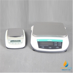 Cân điện tử Lichen, model TD20002A, mức cân 2000gam, độ chia 0.01gam