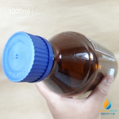 Chai trung tính 1000ml màu nâu hổ phách, nắp vặn xanh, chịu nhiệt