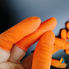 Bộ 3 chiếc gang tay xỏ ngón dùng 1 lần đầu sần, chống tĩnh điện, túi 500 gam