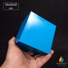 Khối lập phương cạnh 10cm, nghiên cứu thể tích hình học toán học