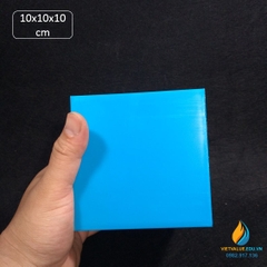Khối lập phương cạnh 10cm, nghiên cứu thể tích hình học toán học