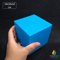 Khối lập phương cạnh 10cm, nghiên cứu thể tích hình học toán học