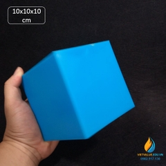 Khối lập phương cạnh 10cm, nghiên cứu thể tích hình học toán học