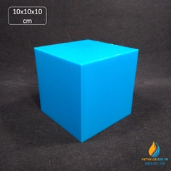 Khối lập phương cạnh 10cm, nghiên cứu thể tích hình học toán học