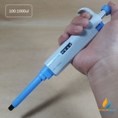 Micropipette Biologix Mỹ, phạm vi bơm hút từ 0 đến 1000ul, độ chính xác cao