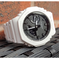 G-SHOCK GA-2100-7ADR CARBON CORE | GA-2100-7A