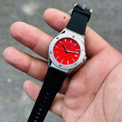 Đồng Hồ Nữ Dây Cao Su Carnival 8168L-VT-DCS-VN Limited Vietnam - Máy Quartz - Kính Sapphire - Size 34mm