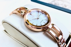 Đồng Hồ Nữ Dây Thép Citizen EM0639-81A Eco-Drive | Năng lượng ánh sáng