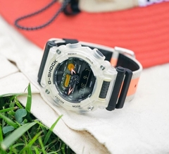 G-SHOCK GA-900TS-4ADR HEAVY-DUTY CRYSTAL | GA-900TS-4A