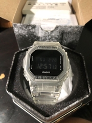 G-SHOCK DW-5600SKE-7DR TRANSPARENT PACK | DW-5600SKE-7DR