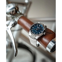 Đồng hồ nam Casio EDIFICE EFK-110D-2ADR