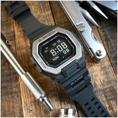 Đồng hồ nam Casio G-SHOCK GBX-100-1DR