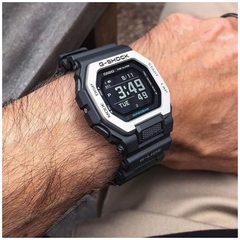 Đồng hồ nam Casio G-SHOCK GBX-100-1DR