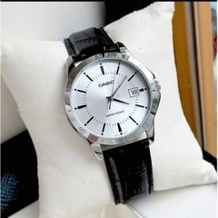 Đồng hồ nam Casio Timeless Mens MTP-V004L-7AUDF