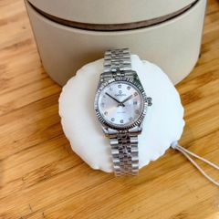 Đồng hồ nữ dây thép Carnival 8250L-VT-T size 30mm - Kính Sapphire - Chống nước 30m