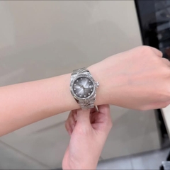 Đồng hồ nữ dây thép Carnival 8250L-VT-TX size 30mm - Kính Sapphire - Chống nước 30m