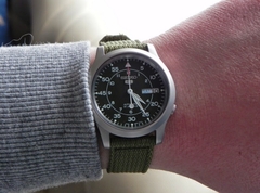 Đồng Hồ Nam Dây Vải SEIKO Automatic SNK805K2 | Kính Hardlex