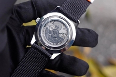 Đồng Hồ Nam Dây Vải SEIKO Automatic SNZG15J1 | Kính Hardlex